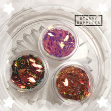 Load image into Gallery viewer, Leaf Shaped Glitter